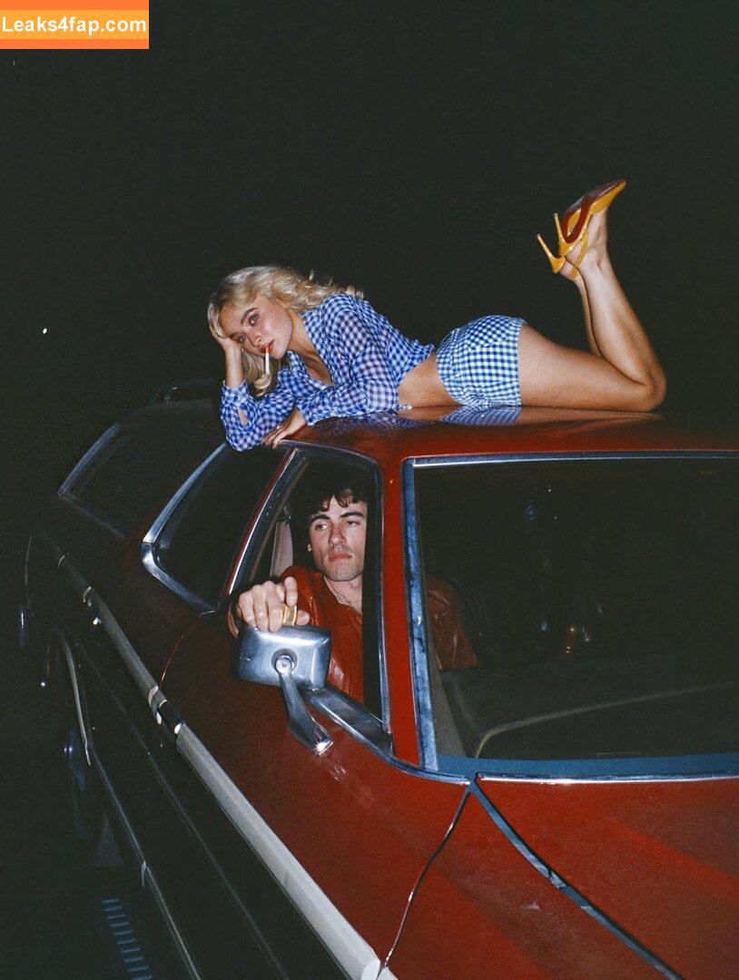 Sabrina Carpenter / sabrinacarpenter leaked photo photo #5112
