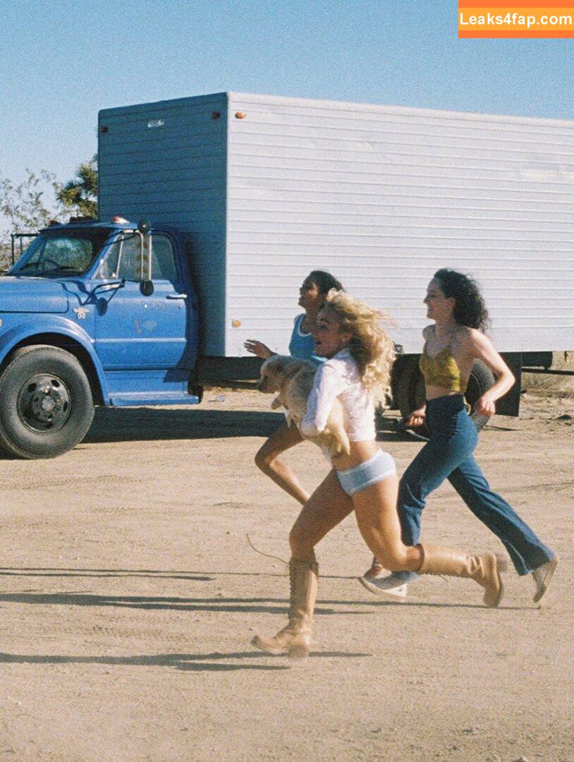 Sabrina Carpenter / sabrinacarpenter leaked photo photo #5113