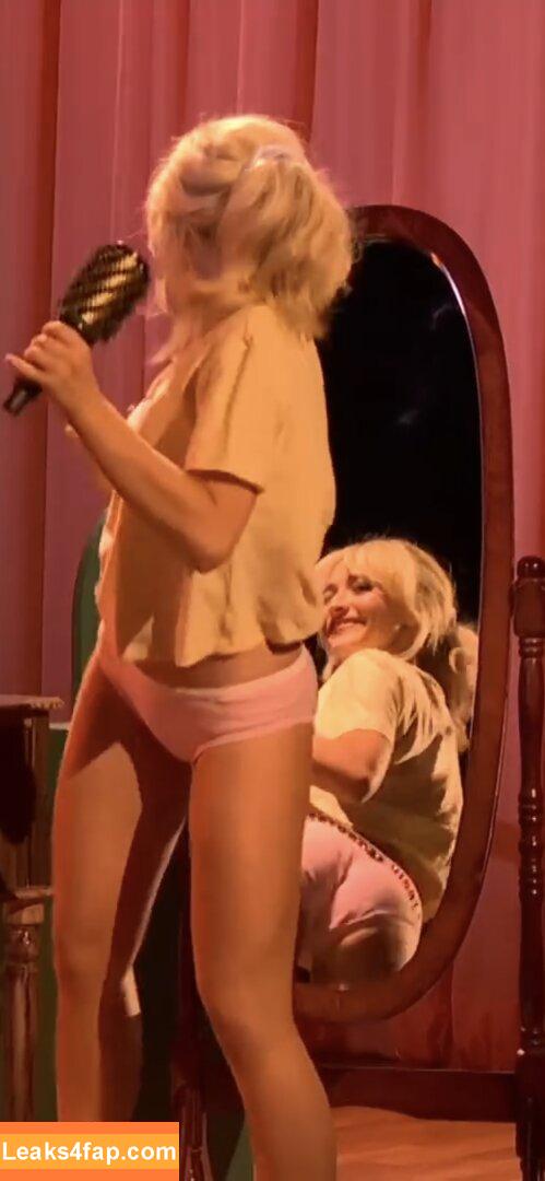 Sabrina Carpenter / sabrinacarpenter leaked photo photo #5330