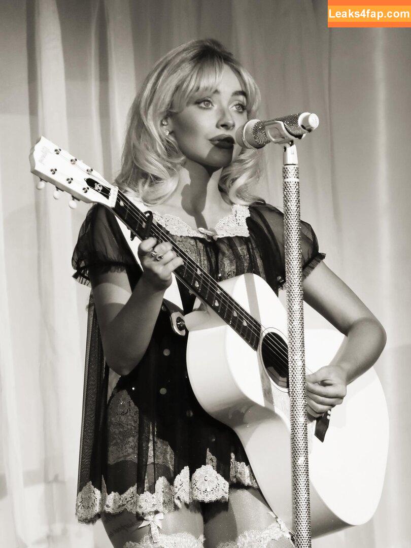 Sabrina Carpenter / sabrinacarpenter слитое фото фото #5408