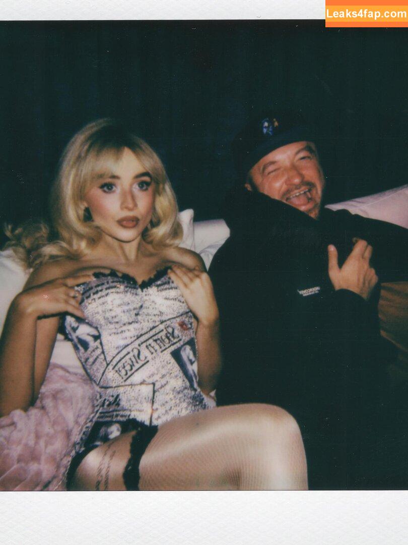 Sabrina Carpenter / sabrinacarpenter слитое фото фото #5410