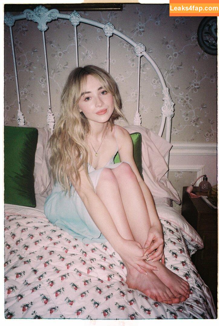 Sabrina Carpenter / sabrinacarpenter leaked photo photo #5440