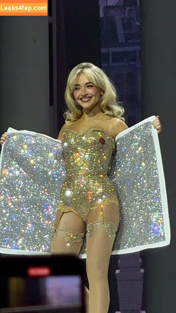 Sabrina Carpenter / https: / sabrinacarpenter слитое фото фото #5448