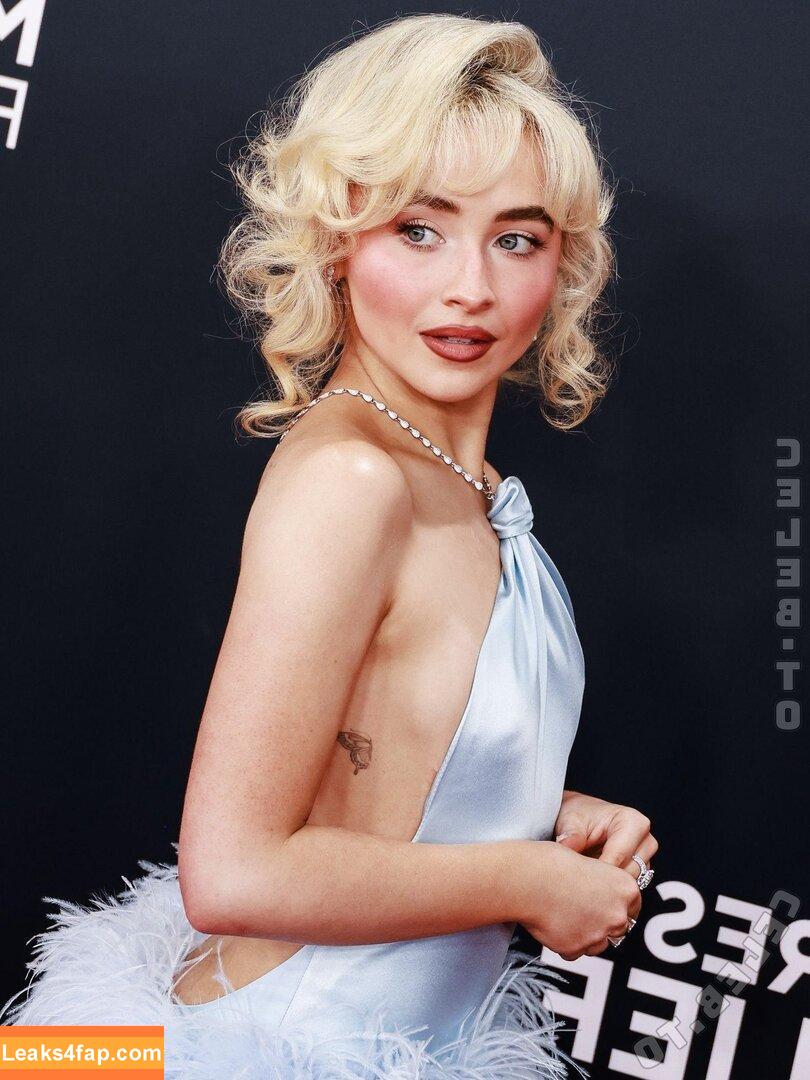 Sabrina Carpenter / https: / sabrinacarpenter leaked photo photo #5761