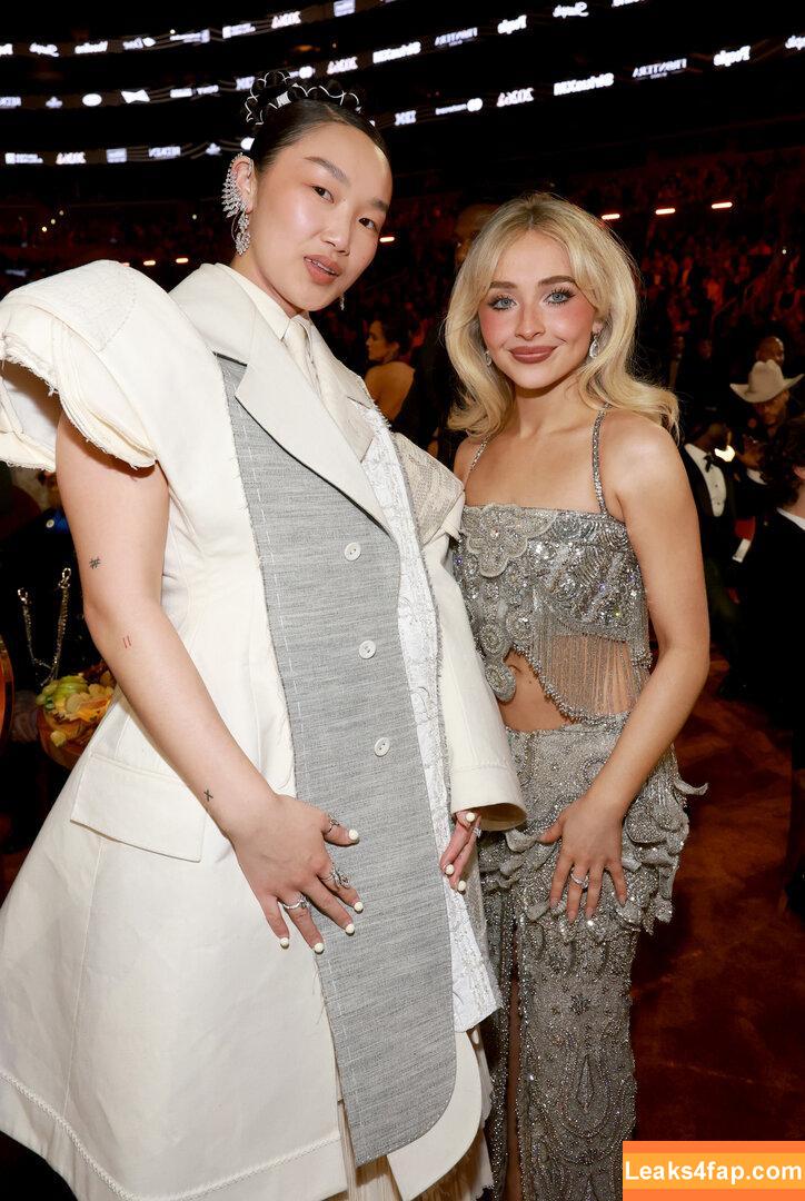 Sabrina Carpenter / https: / sabrinacarpenter leaked photo photo #5934