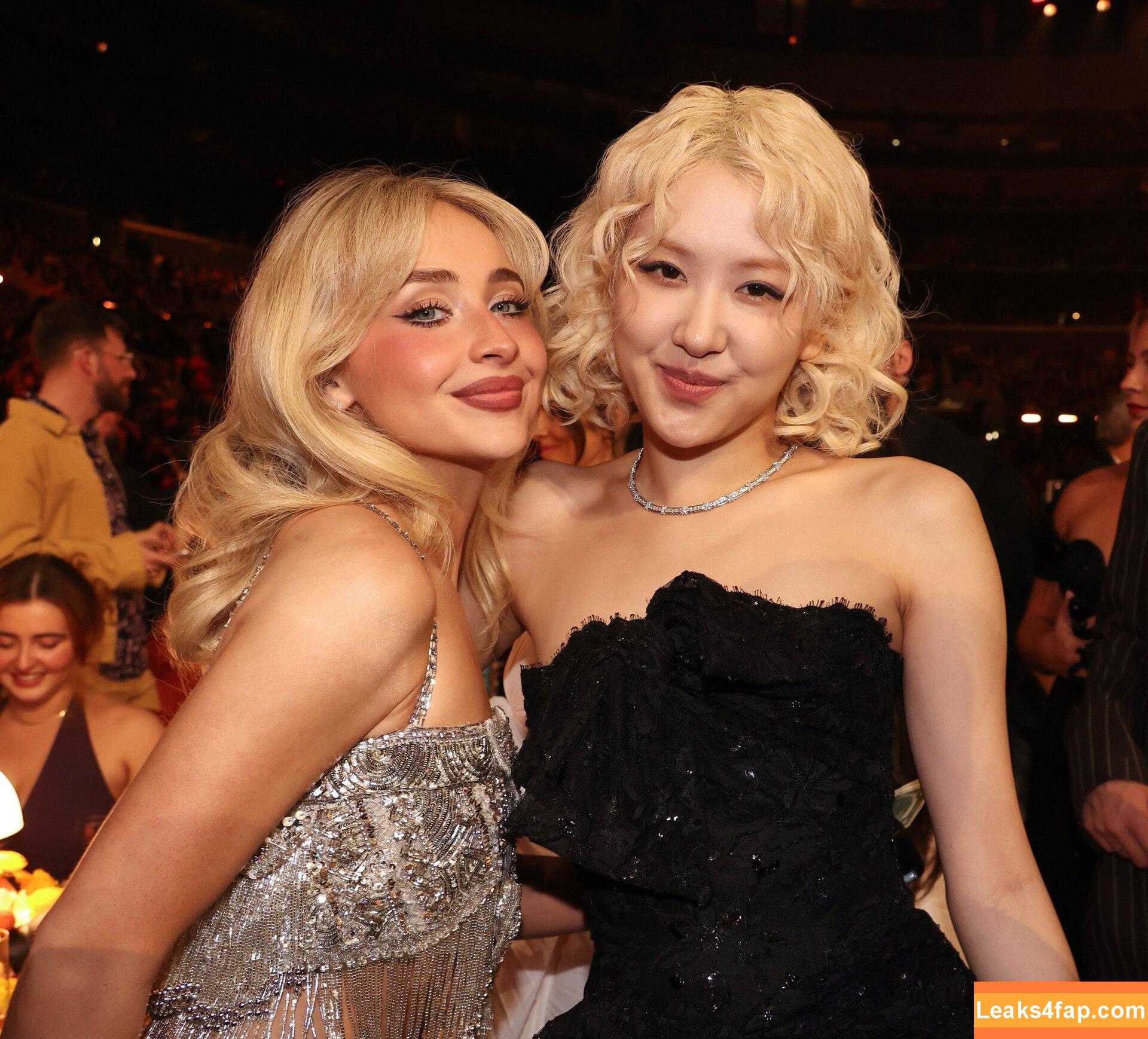 Sabrina Carpenter / https: / sabrinacarpenter leaked photo photo #5957