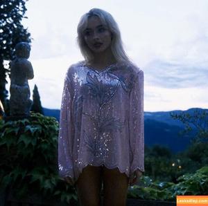 Sabrina Carpenter photo #5166