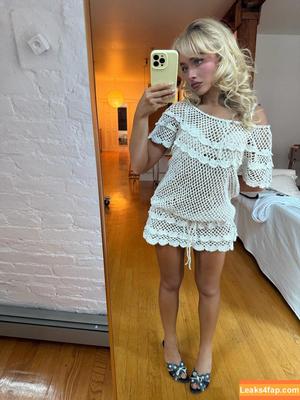 Sabrina Carpenter photo #5188
