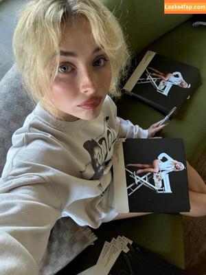 Sabrina Carpenter photo #5191