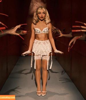 Sabrina Carpenter photo #5287