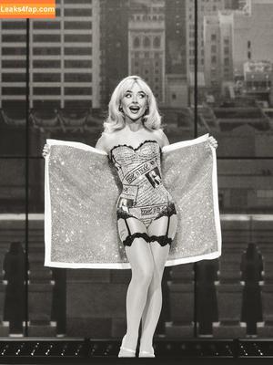 Sabrina Carpenter фото #5399