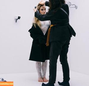 Sabrina Carpenter photo #5434