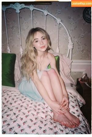 Sabrina Carpenter photo #5440