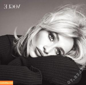 Sabrina Carpenter photo #5475