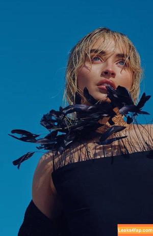 Sabrina Carpenter photo #5529