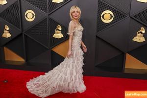 Sabrina Carpenter photo #5868