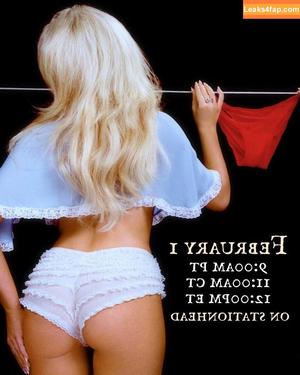 Sabrina Carpenter photo #5917