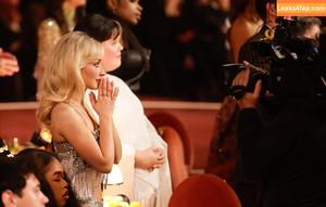 Sabrina Carpenter photo #5960