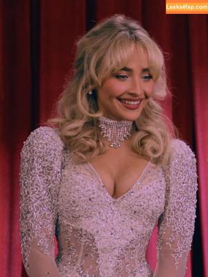 Sabrina Carpenter photo #6022