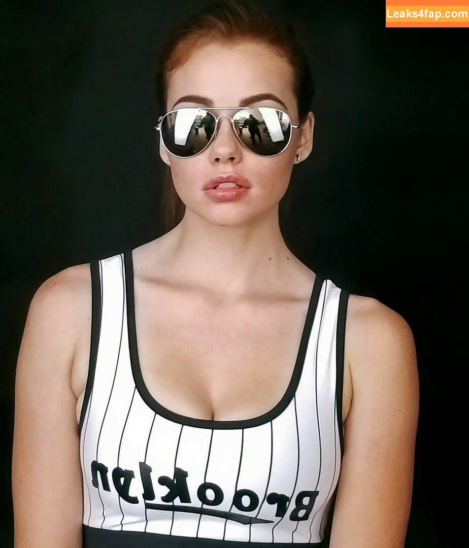 Sabrina Lynn / itssabrinalynn / sabrinalynnci слитое фото фото #0160