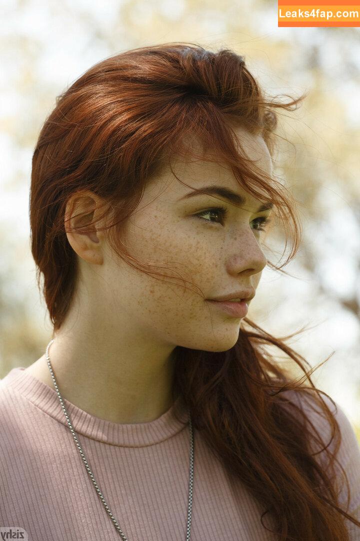 Sabrina Lynn / itssabrinalynn / sabrinalynnci слитое фото фото #0293