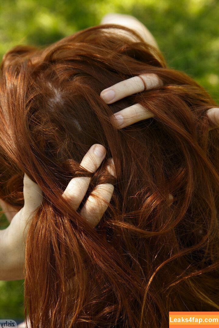 Sabrina Lynn / itssabrinalynn / sabrinalynnci слитое фото фото #0301