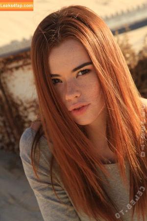 Sabrina Lynn photo #1780
