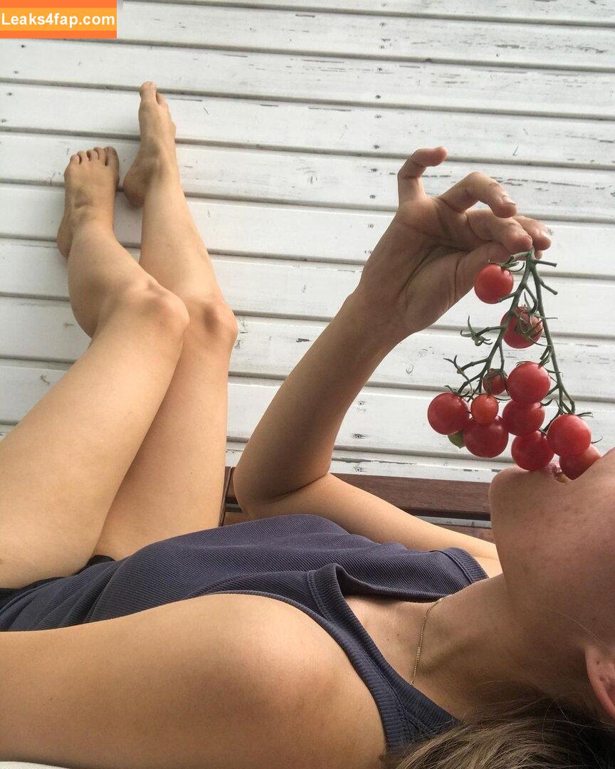 Sabrina Outdoor / sabrinaoutdoor leaked photo photo #0010