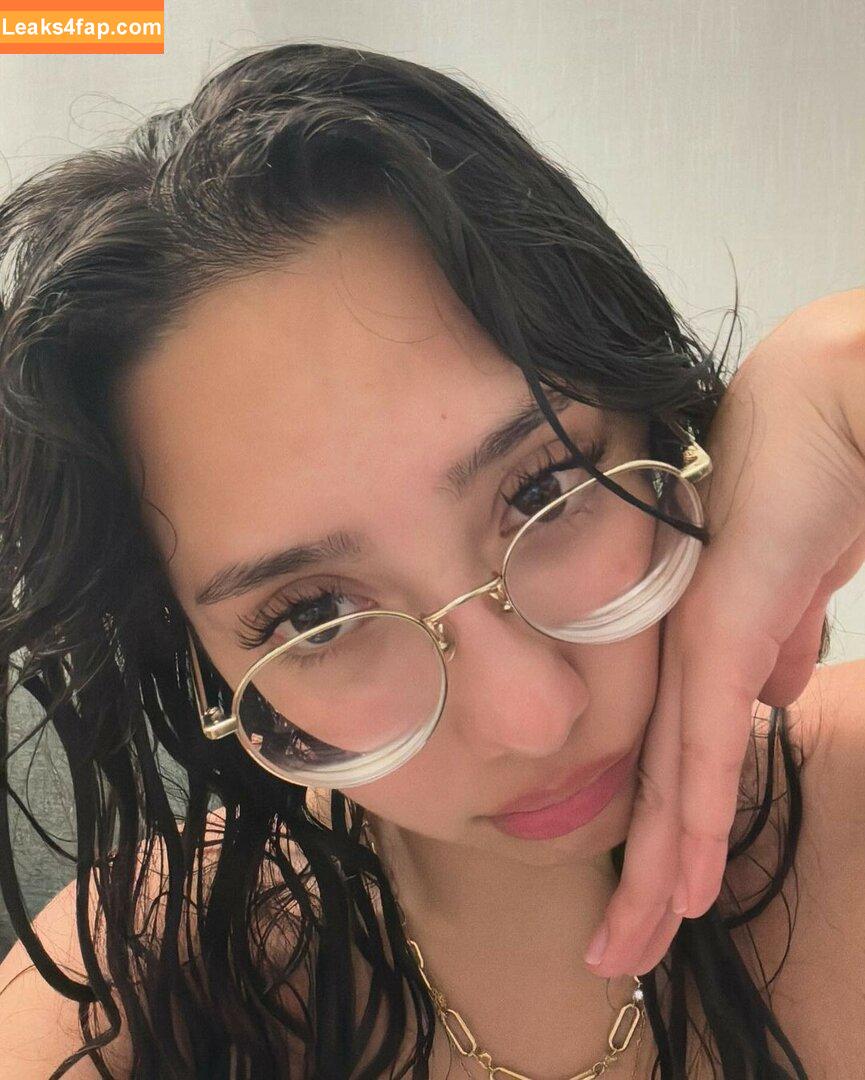 Sabrina Pezeshkian / sabababaroo / sabadabadoodle leaked photo photo #0220