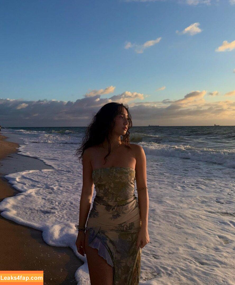 Sabrina Pezeshkian / sabababaroo / sabadabadoodle leaked photo photo #0432