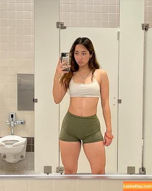 Sabrina Pezeshkian photo #0002