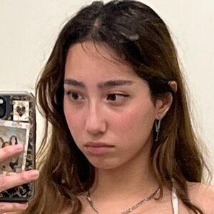 Sabrina Pezeshkian photo #0003