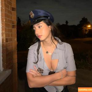 Sabrina Pezeshkian photo #0093