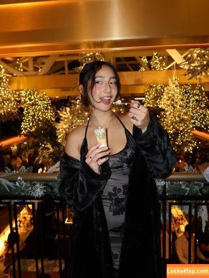 Sabrina Pezeshkian photo #0444