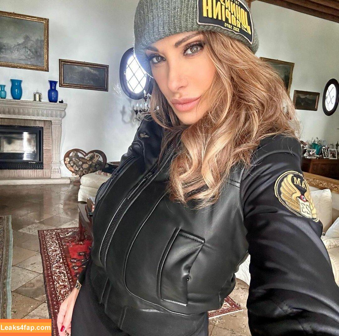 Sabrina Salerno / sabrinasalernofficial слитое фото фото #0486