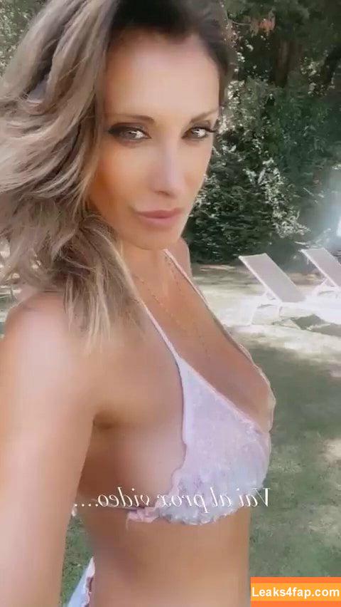Sabrina Salerno / sabrinasalernofficial слитое фото фото #0545