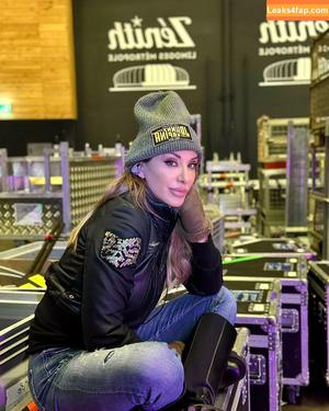 Sabrina Salerno фото #0500