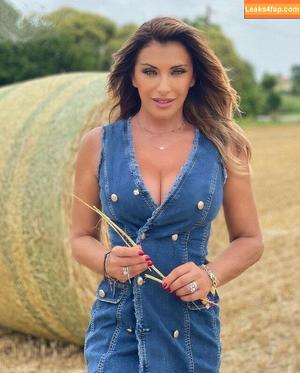 Sabrina Salerno фото #0712