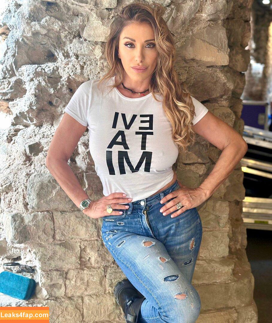 Sabrina Salerno / sabrinasalernofficial слитое фото фото #1345