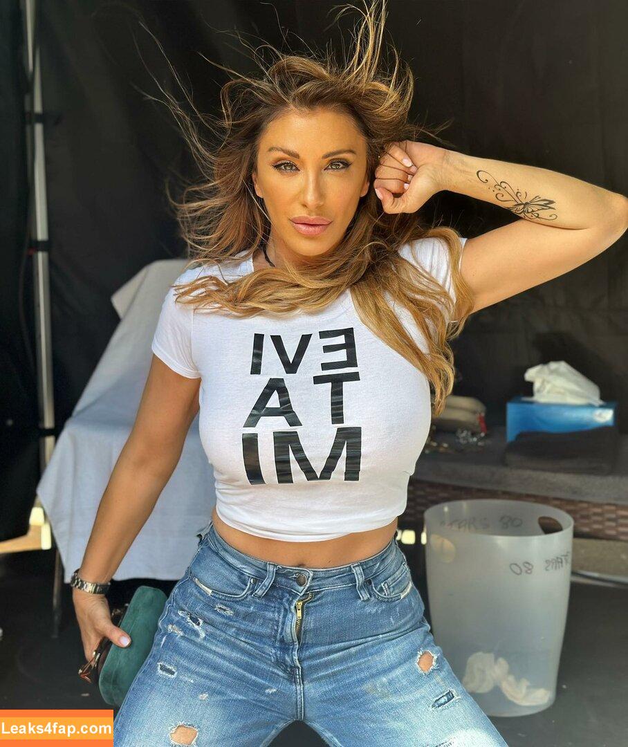 Sabrina Salerno / sabrinasalernofficial слитое фото фото #1348