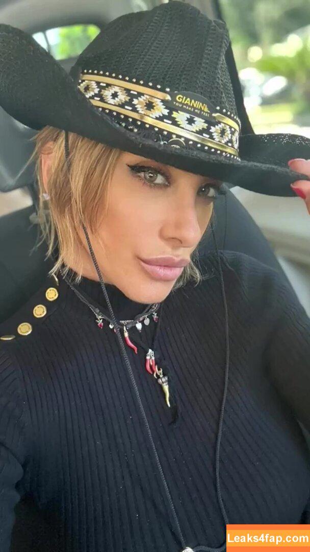 Sabrina Salerno / sabrinasalernofficial слитое фото фото #1431