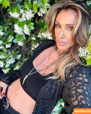 Sabrina Salerno photo #1013