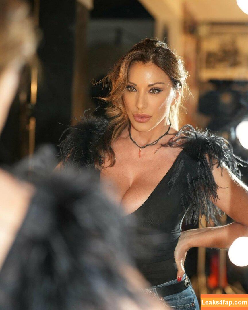 Sabrina Salerno / sabrinasalernofficial leaked photo photo #2319