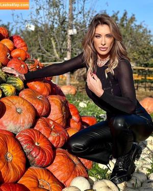 Sabrina Salerno photo #2201
