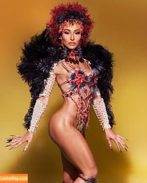 Sabrina Sato фото #0868