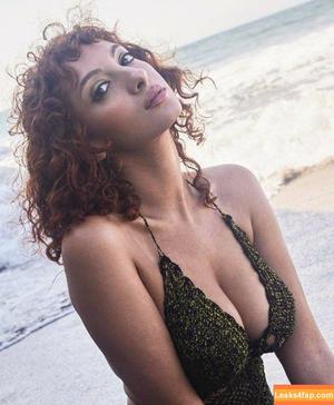 Sadaf H. Nava photo #0021