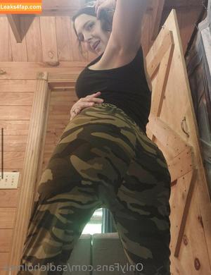 Sadie Holmes photo #0190