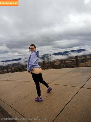 Sadie Holmes фото #0254