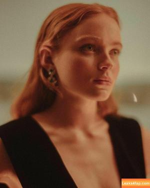 Sadie Sink photo #0069