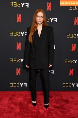 Sadie Sink photo #0113